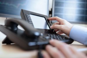 Buyer's Guide to the Essential Features of an Office Phone System